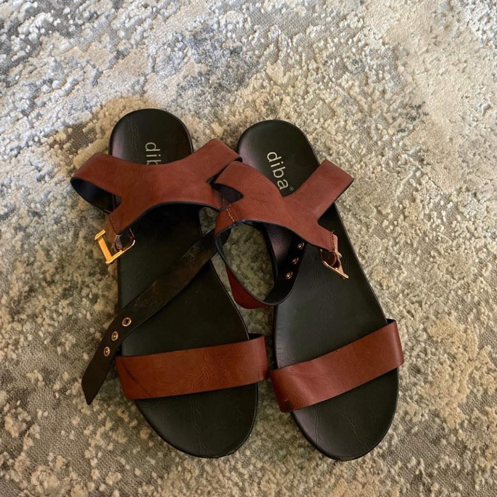Woman’s Sandals